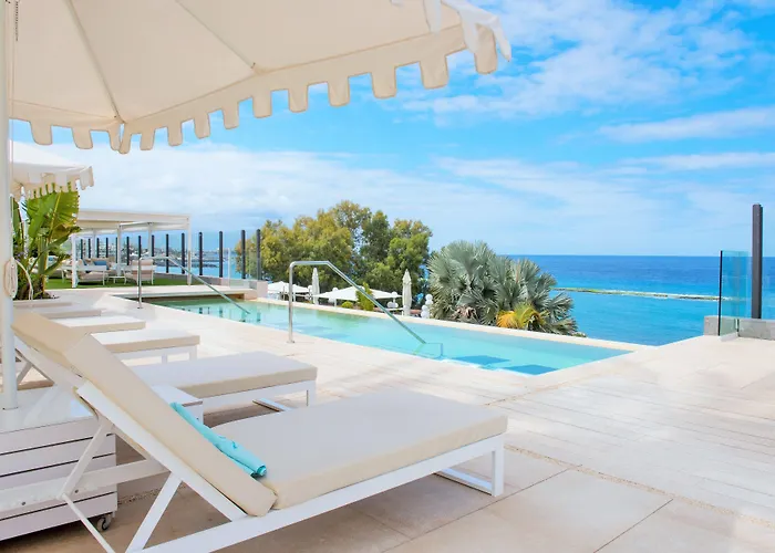 Отель Joia Salome By Iberostar -adults Only